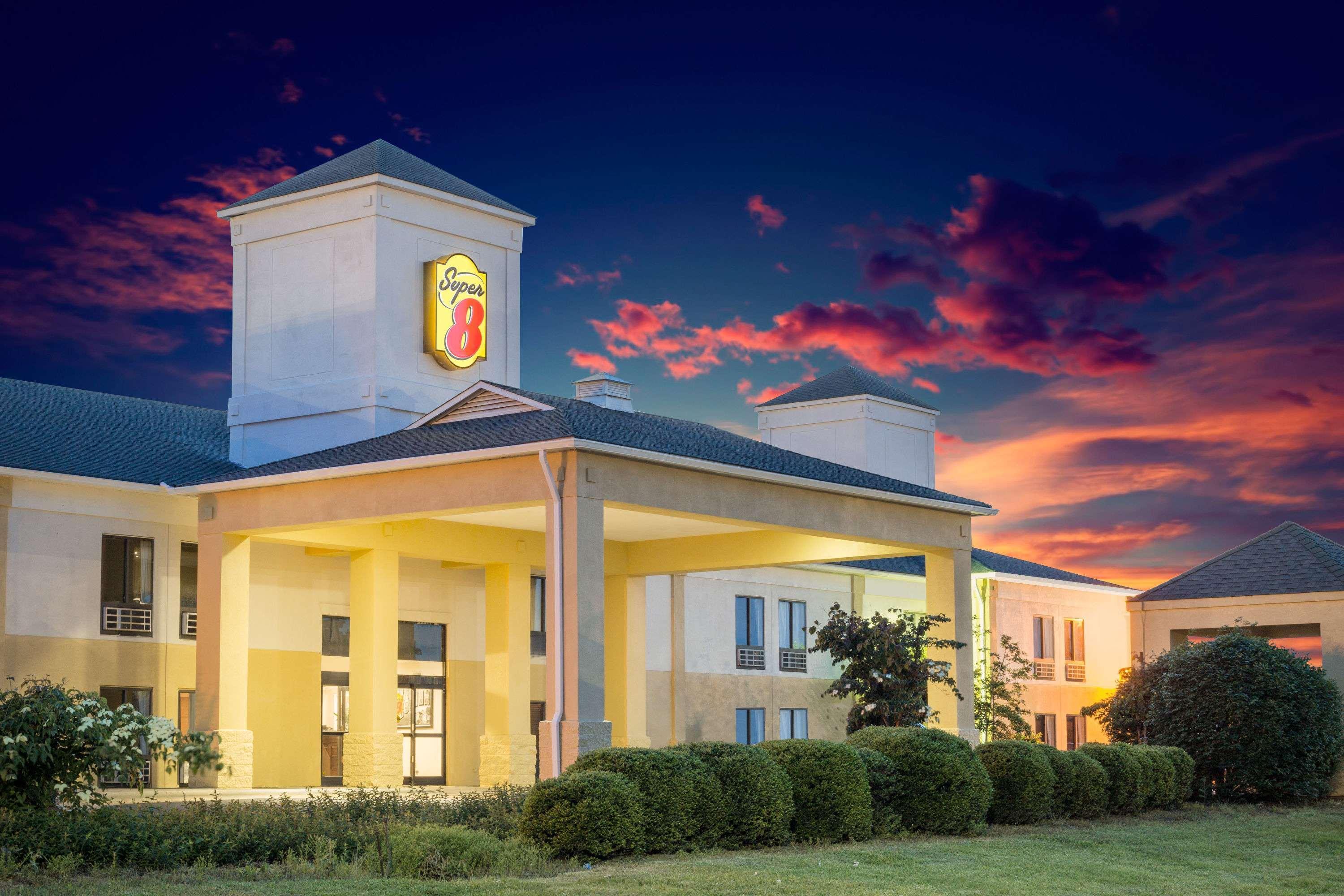 Super 8 By Wyndham Clemmons - Bermuda Run - Winston-Salem I-40 Motel Dış mekan fotoğraf