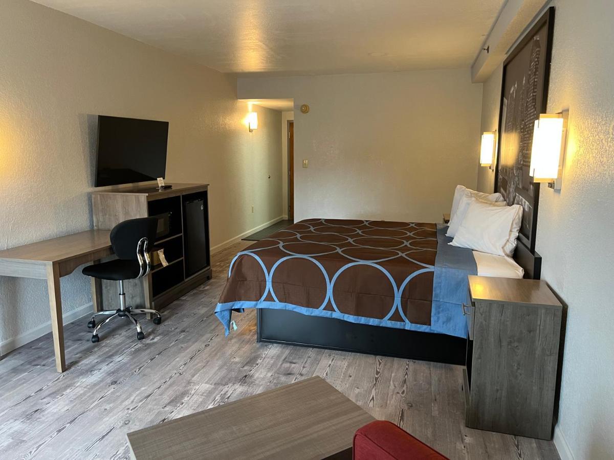 Super 8 By Wyndham Clemmons - Bermuda Run - Winston-Salem I-40 Motel Dış mekan fotoğraf